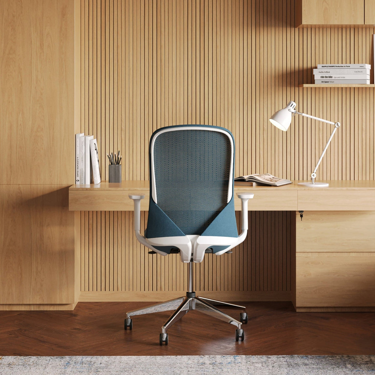 Desk Finishes That Reduce Glare and Eye Strain