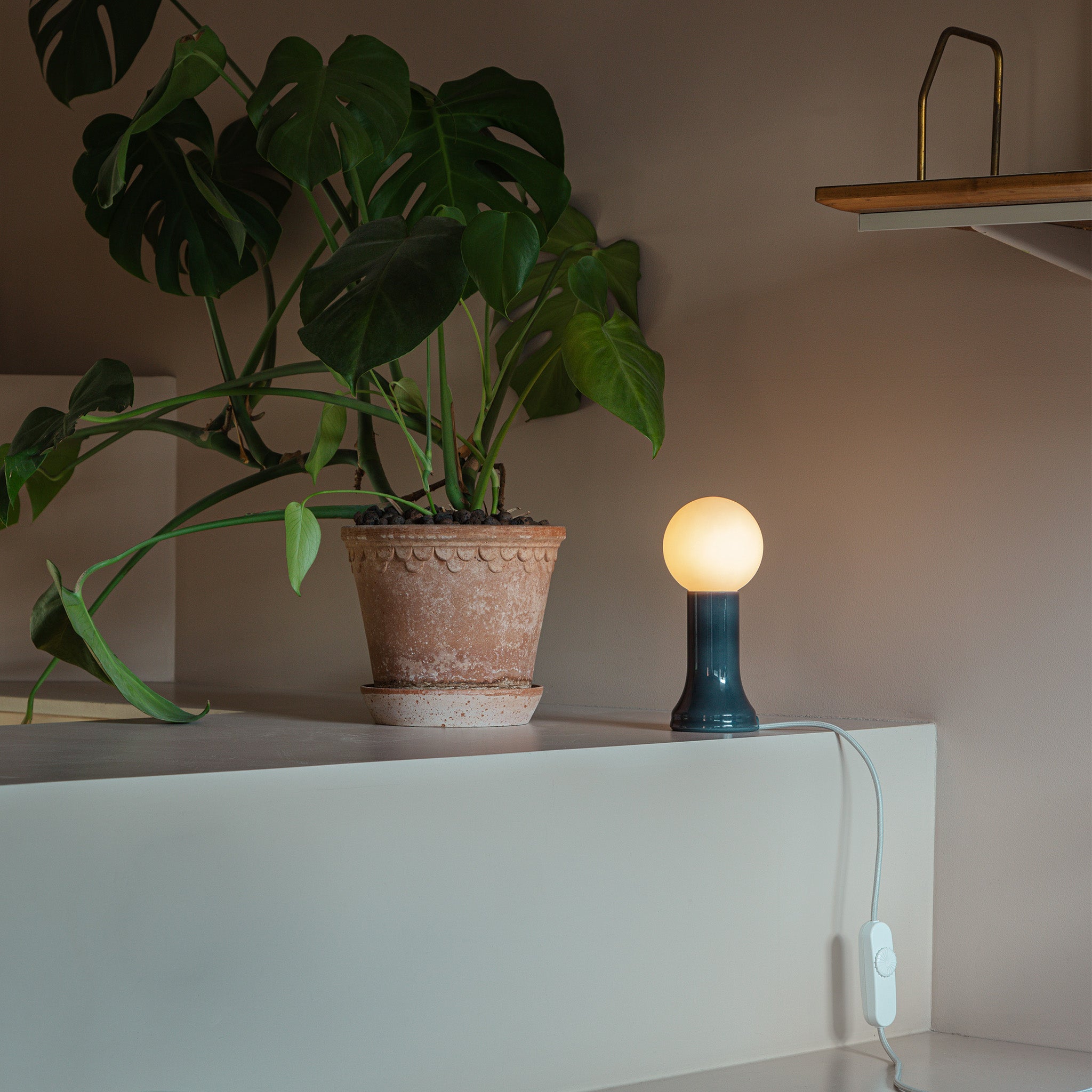 Desk Lamp Buying Guide: What Matters Most for Daily Productivity