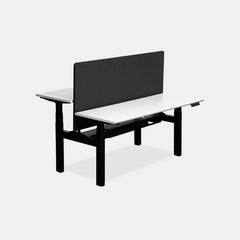 How Panels Help Commercial Office Furniture Feel Organized