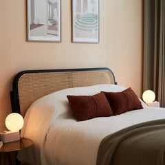 What Size Table Lamp Works Best in Small Offices and Compact Rooms?