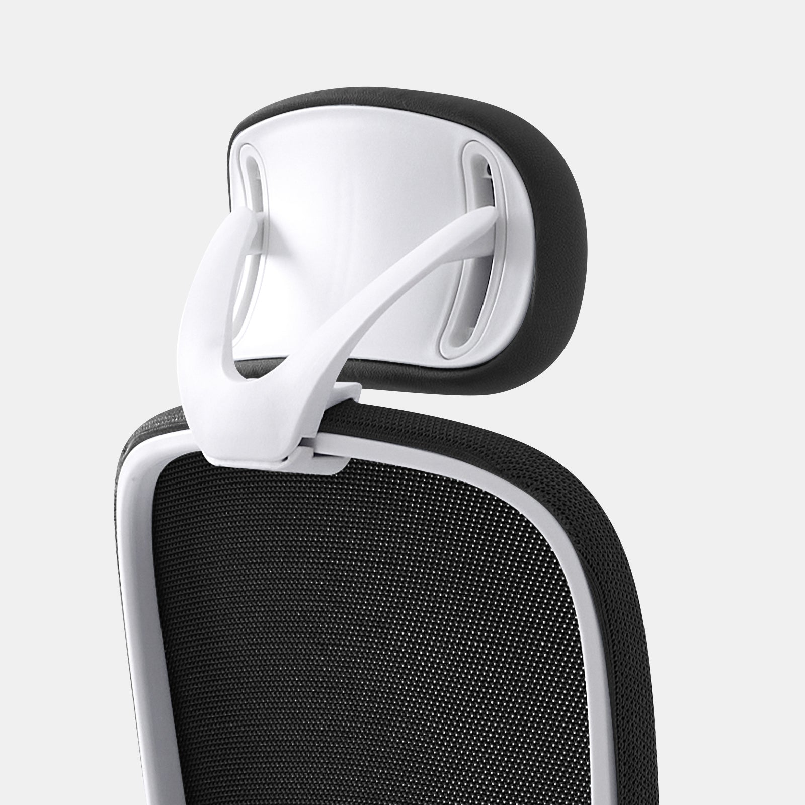 When Office Chair Headrests Help or Hurt for Neck Alignment
