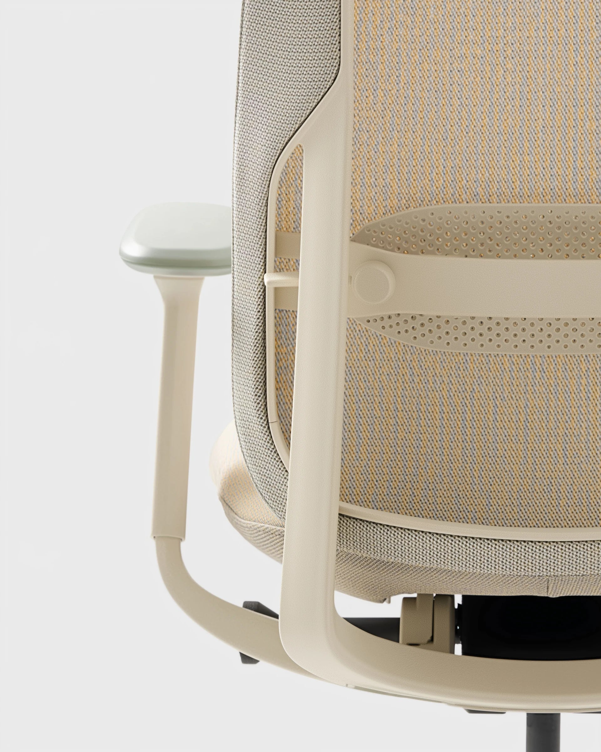 Adjustable Lumbar Support
